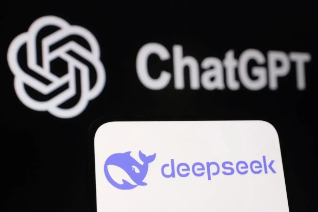 DeepSeek：GPT-4.5情商逆天？我输给了一个会安慰人的AI？